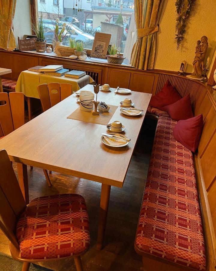Hotel Zur Linde Lauf Экстерьер фото