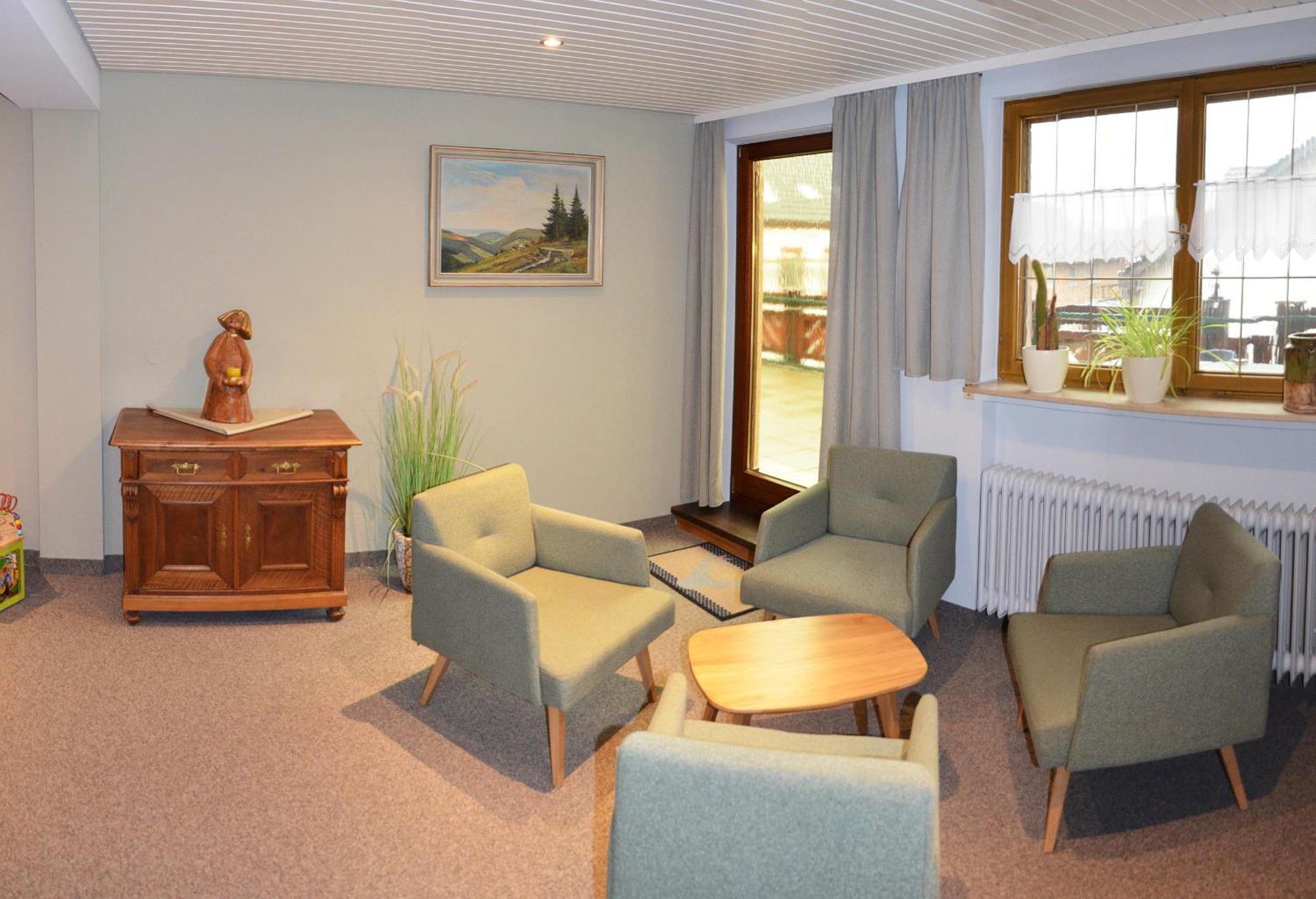 Hotel Zur Linde Lauf Экстерьер фото