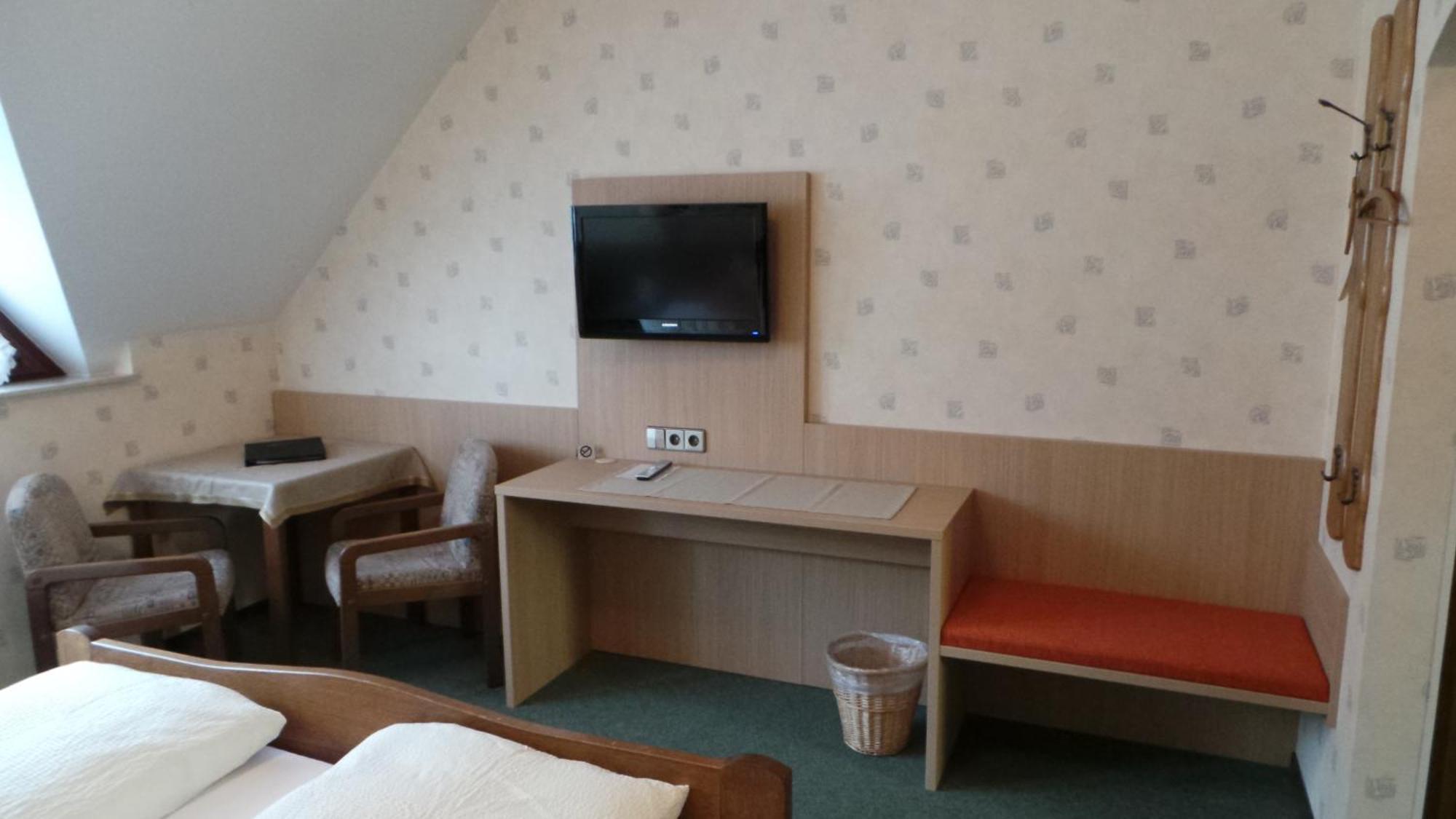 Hotel Zur Linde Lauf Номер фото
